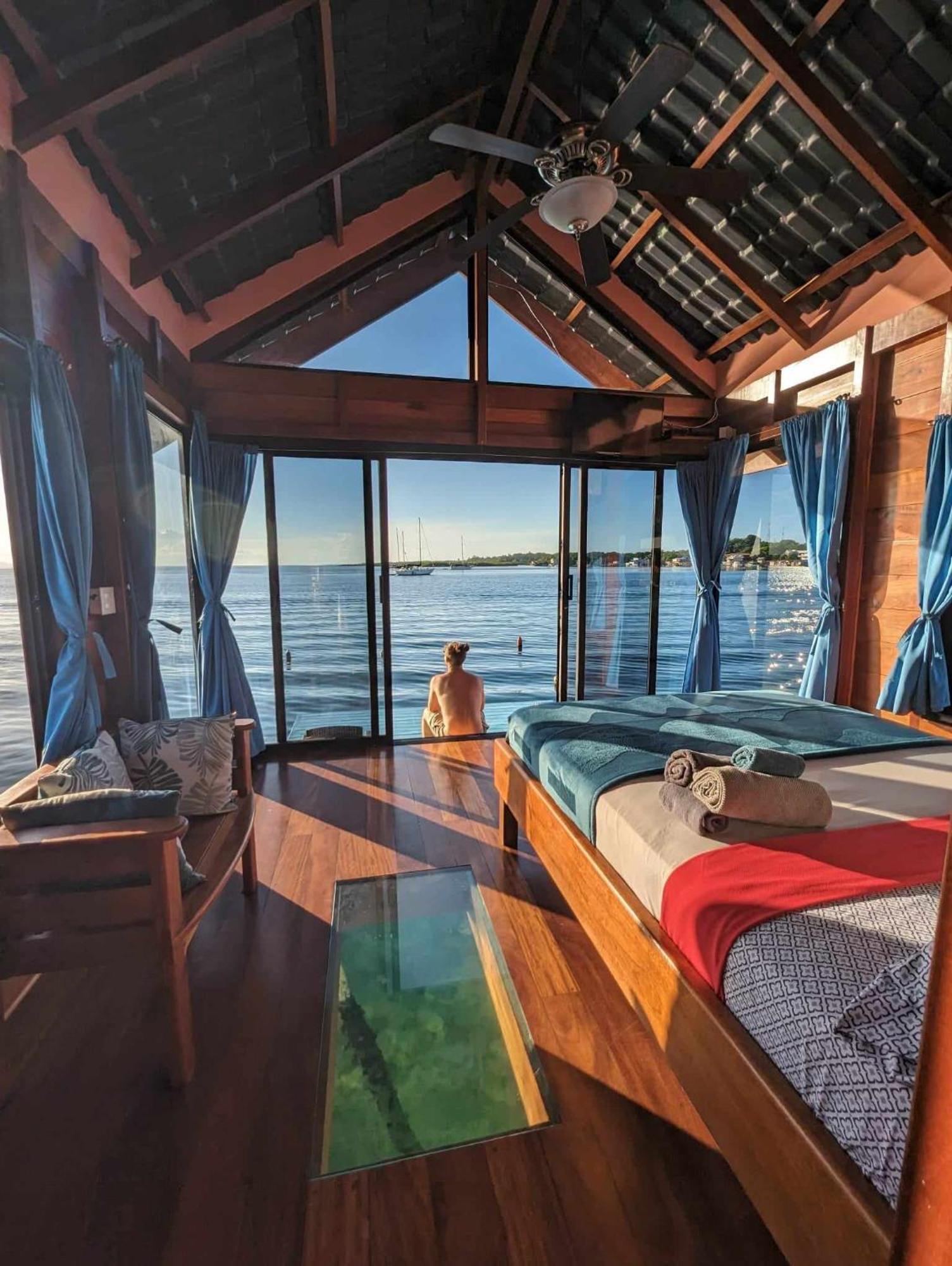 Barrbra Bnb Over The Sea Бокас Номер фото